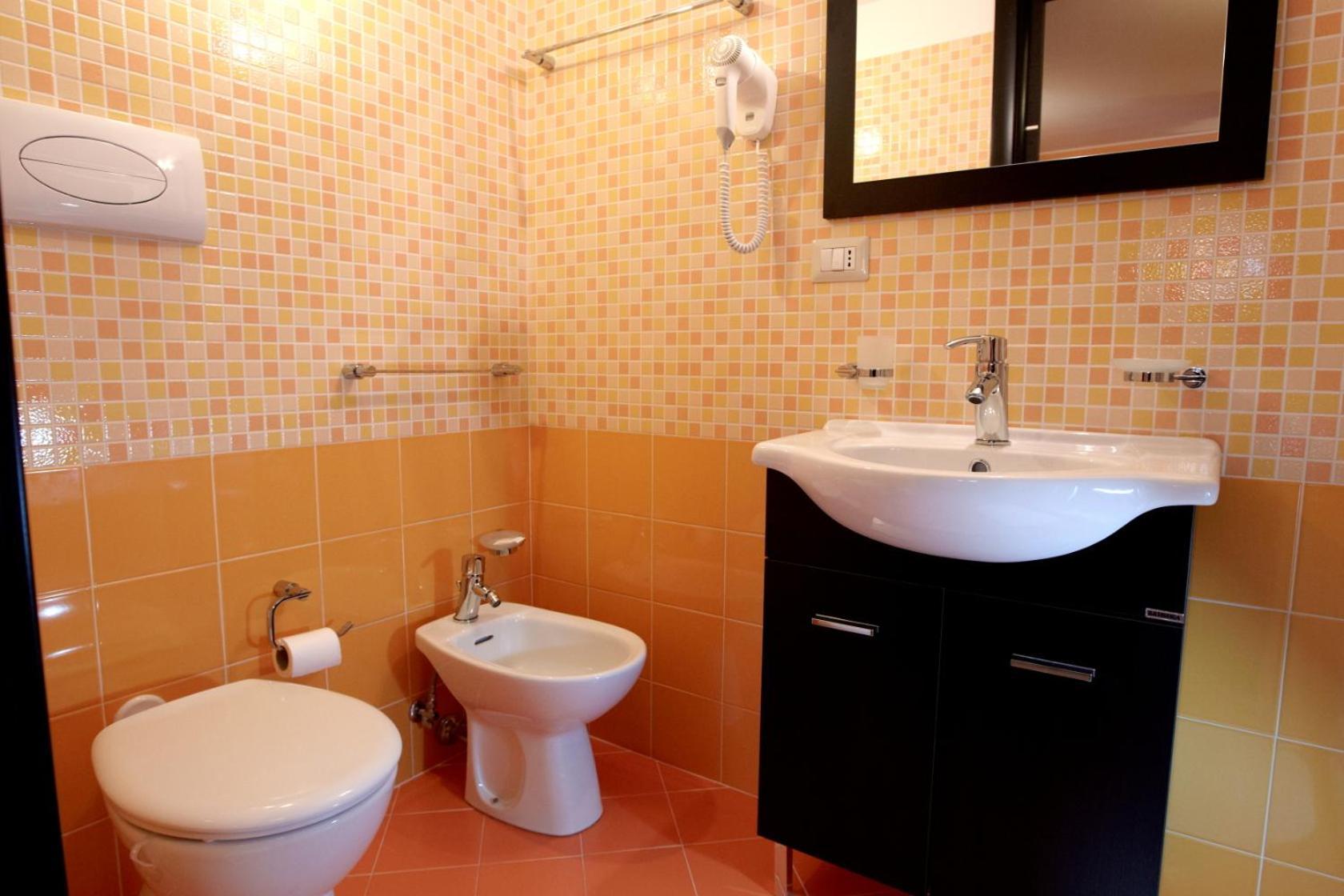 B&B Il Girasole Capo dʼOrlando Exterior foto