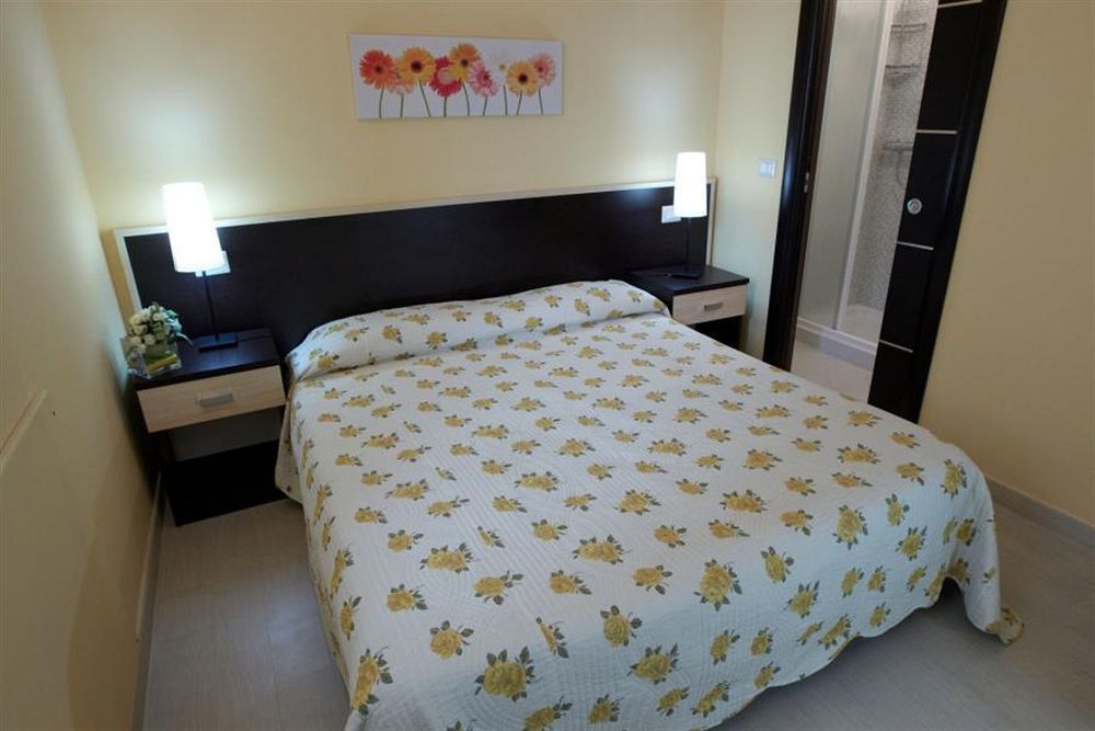 B&B Il Girasole Capo dʼOrlando Exterior foto